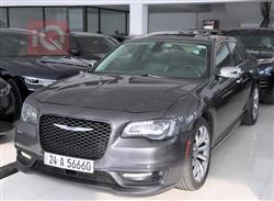 کرایسلەر 300